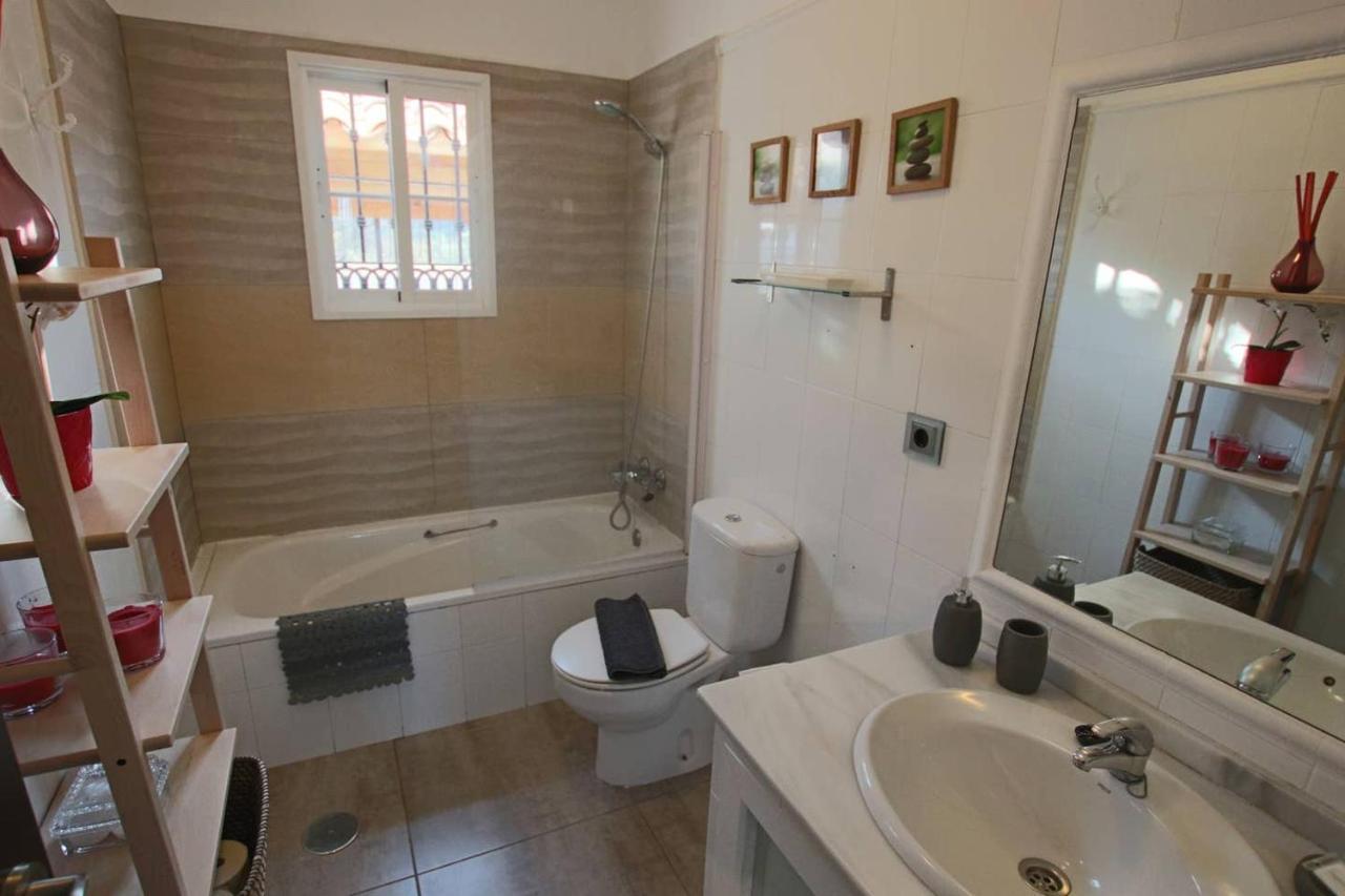 Tess Villa Fleury Alhaurín de la Torre Exterior foto